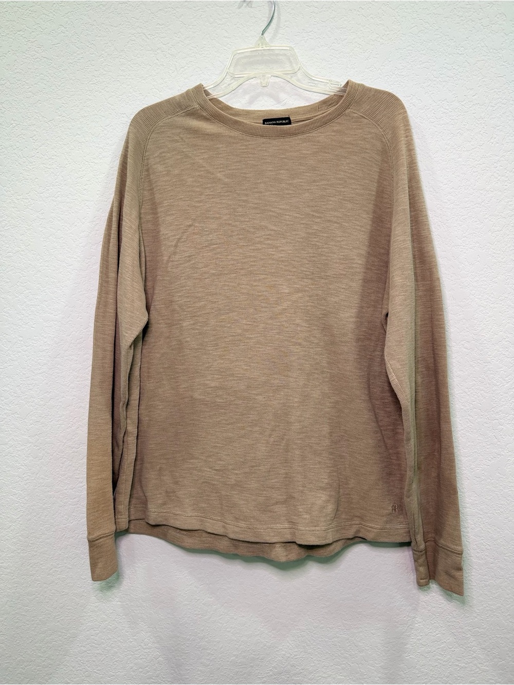 Banana Republic Thermal Long Sleeve Tee in Taupe